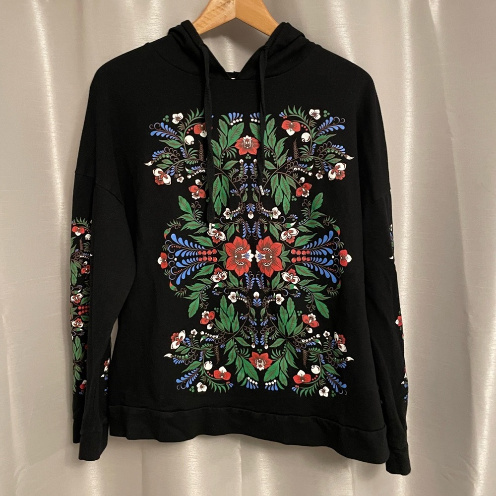Floral Black Hoodie Sweater